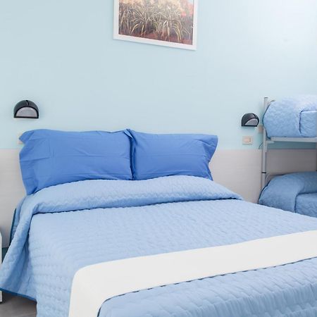 Hotel Platinum Rimini Pokoj fotografie